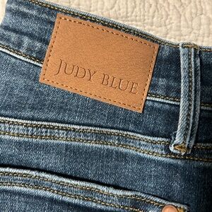 Judy Blue Slim Fit Jeans 11/30